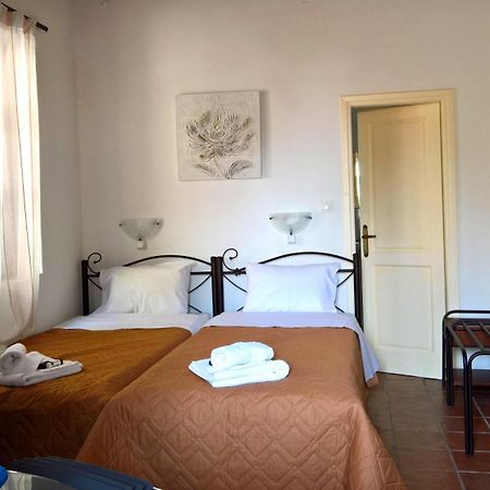 Hotel Piazza Castello Plaka  Exterior foto